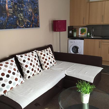 Ilford Central Luxury Apartments Екстер'єр фото