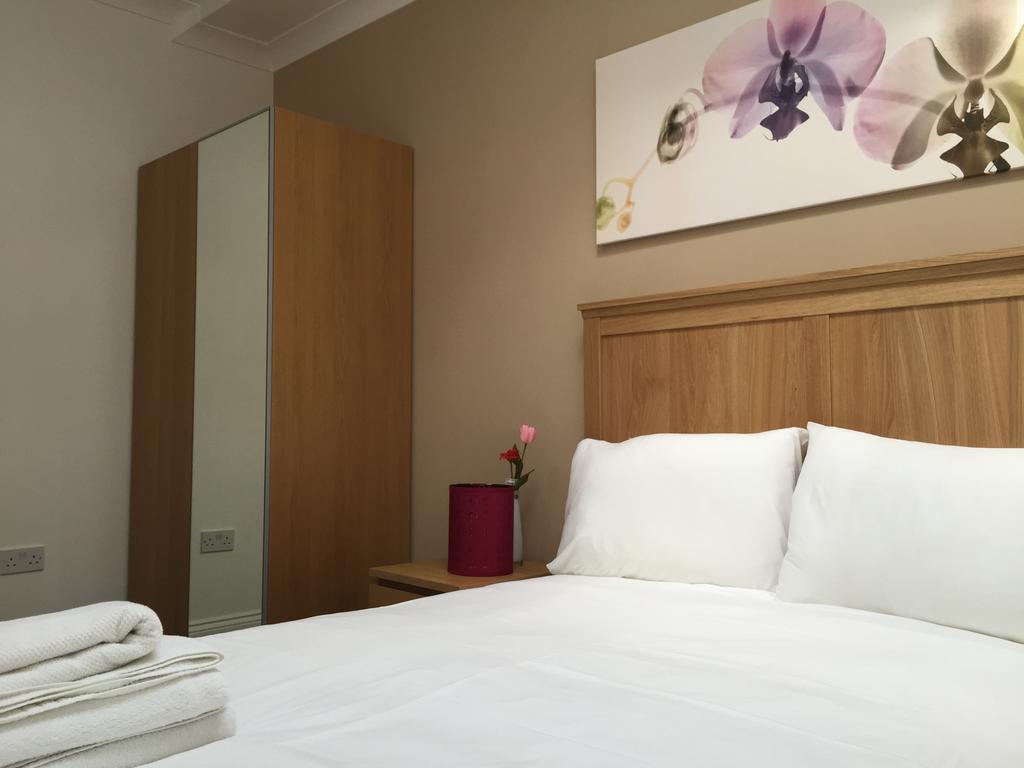 Ilford Central Luxury Apartments Номер фото
