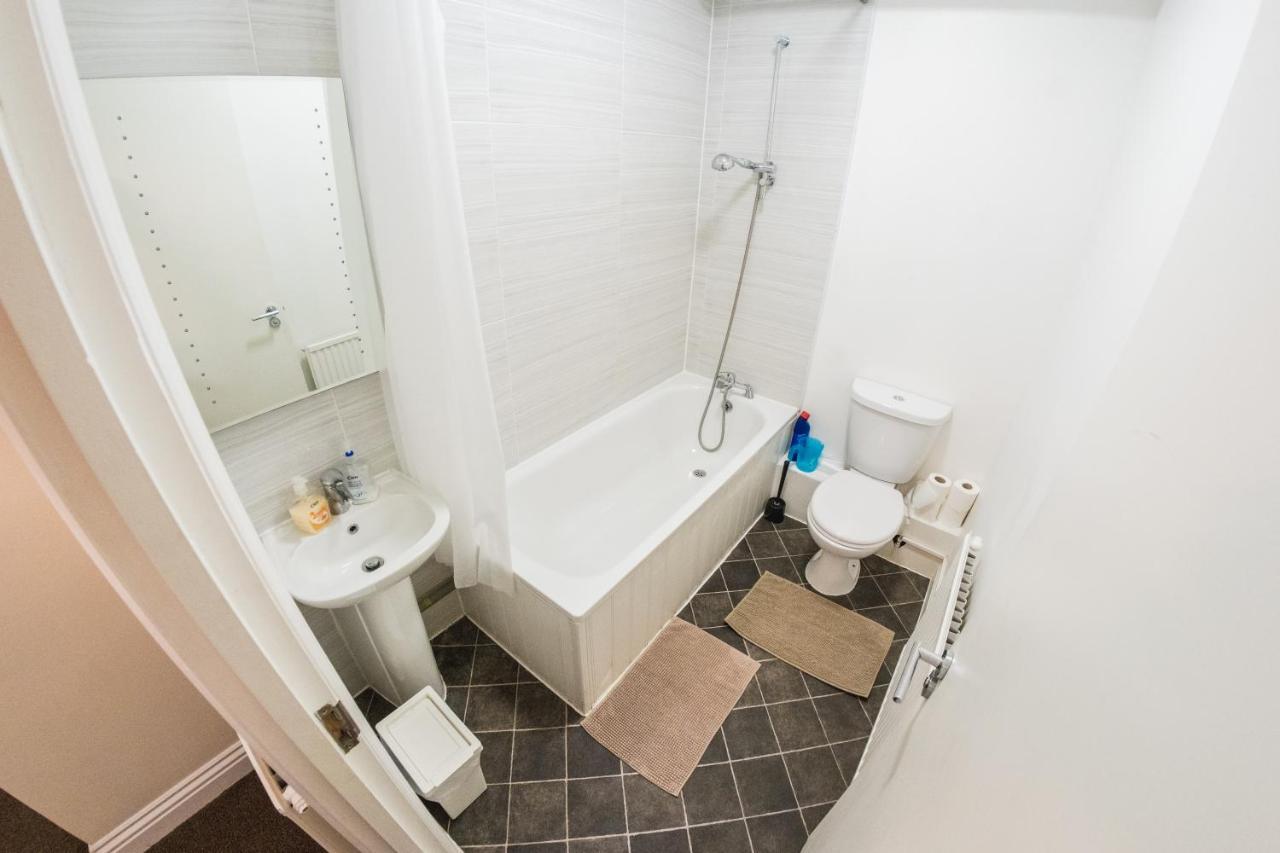 Ilford Central Luxury Apartments Екстер'єр фото